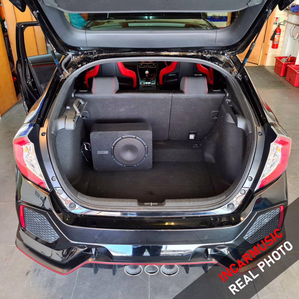 Audison Prima APBX 10 AS2 Active 10″ Subwoofer Sub Compact Enclosure 400W RMS (800W Max) Active Subwoofer pa_make -...