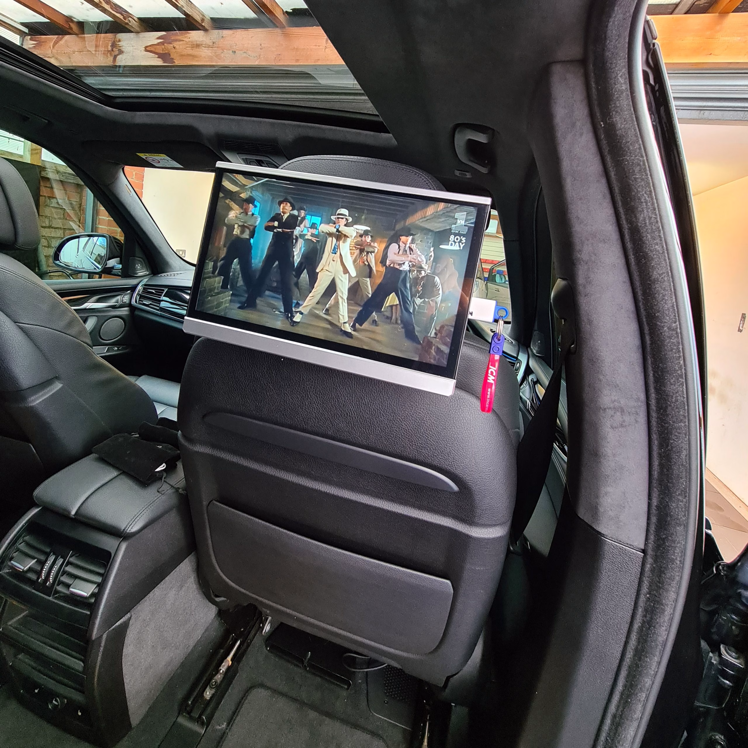 12.5″ FHD Car Headrest Monitor Android OS Monitor with HDMI Port (Single) AV Multimedia pa_marca_auto, pa_model_auto,...