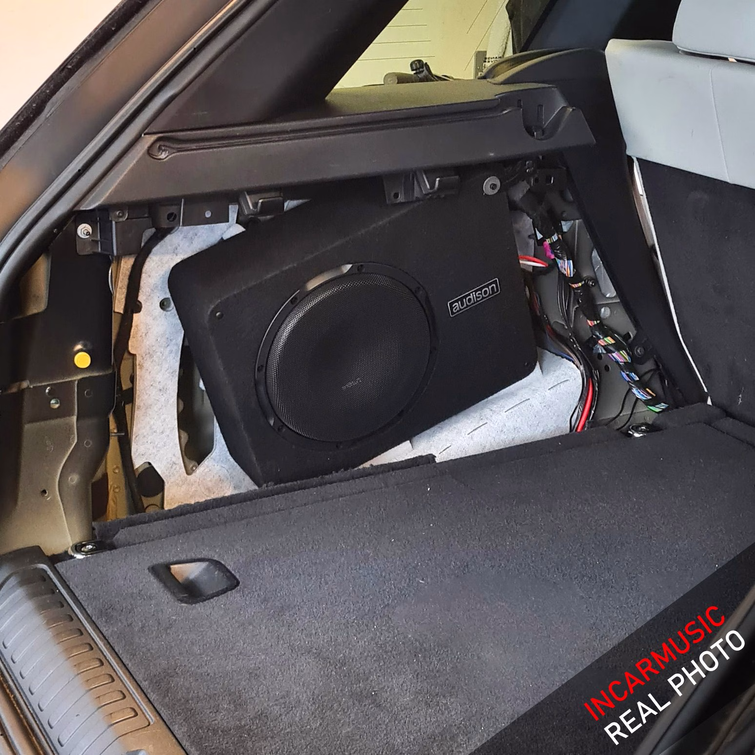 Audison Prima APBX 10 AS2 Active 10″ Subwoofer Sub Compact Enclosure 400W RMS (800W Max) Active Subwoofer pa_make -...