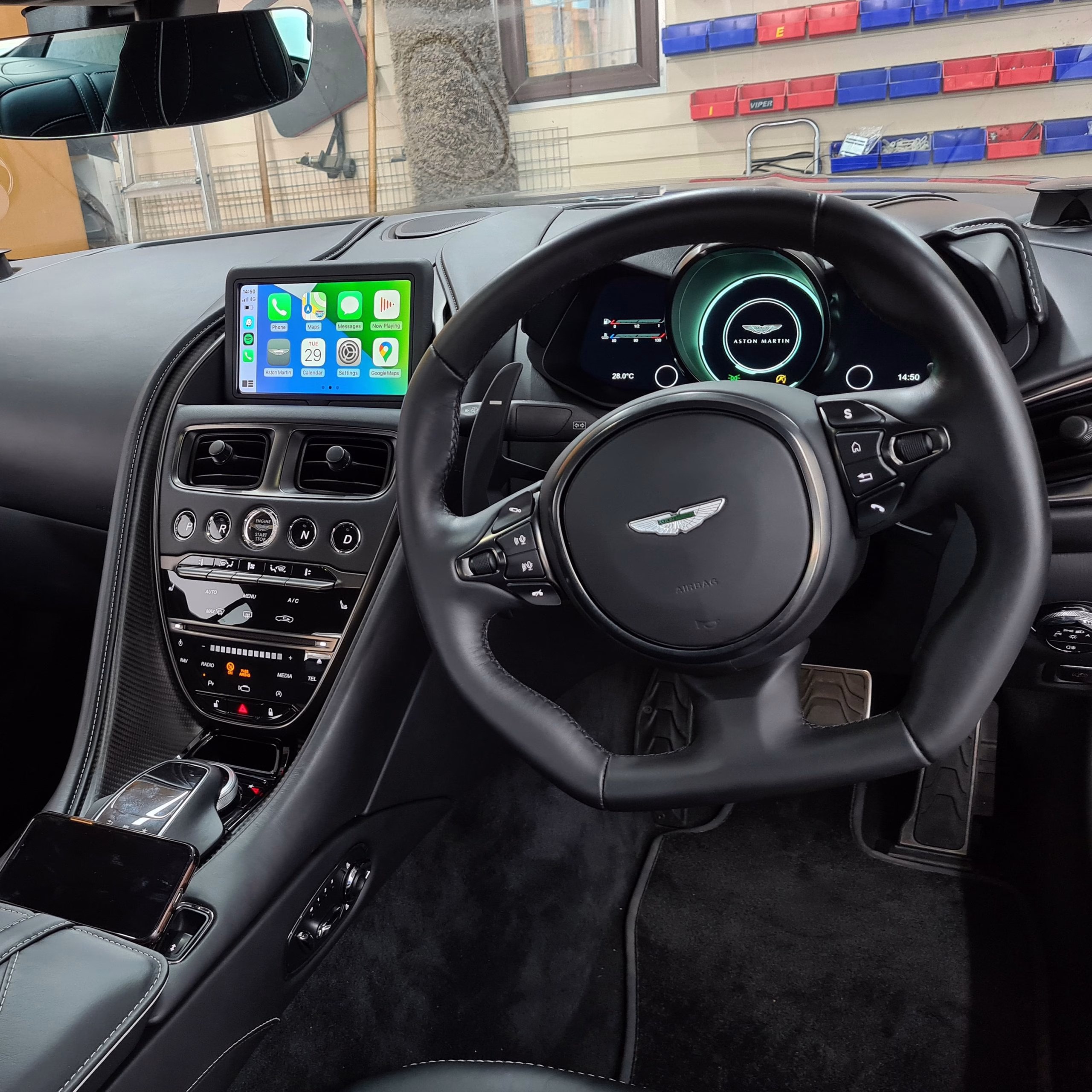 Wireless Apple CarPlay Android Auto Interface for Aston Martin V8 Vantage DB11 DBS Aston Martin pa_make, pa_vehicle-year -...