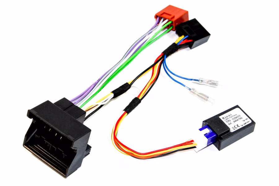 Quadlock Radio ISO lead with CANbus 12v accessory ignition supply for Citroen/Peugeot/Toyota - incarmusic.co.uk