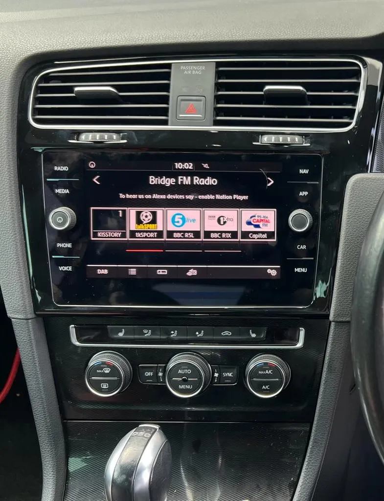 Volkswagen Front & Reverse Camera Kit for Golf Jetta Polo Taigo Tiguan Touran T-Cross - incarmusic.co.uk