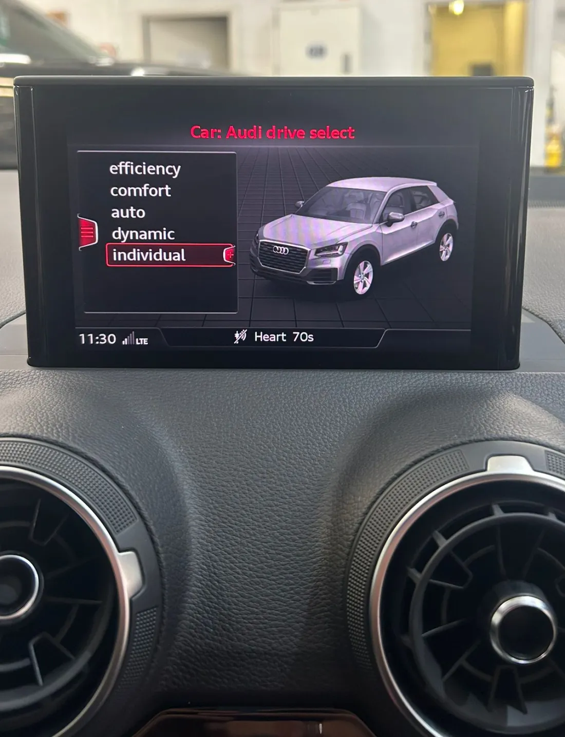 Audi MIBv2 Front & Reverse Camera Kit for A1 A3 A4 A5 A6 A7 Q2 Q3 - incarmusic.co.uk