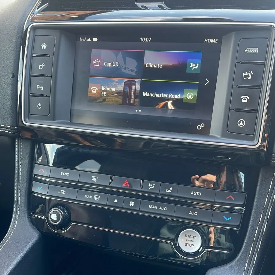 Jaguar XE XF F Pace F Type Front & Rear Camera Kit - incarmusic.co.uk