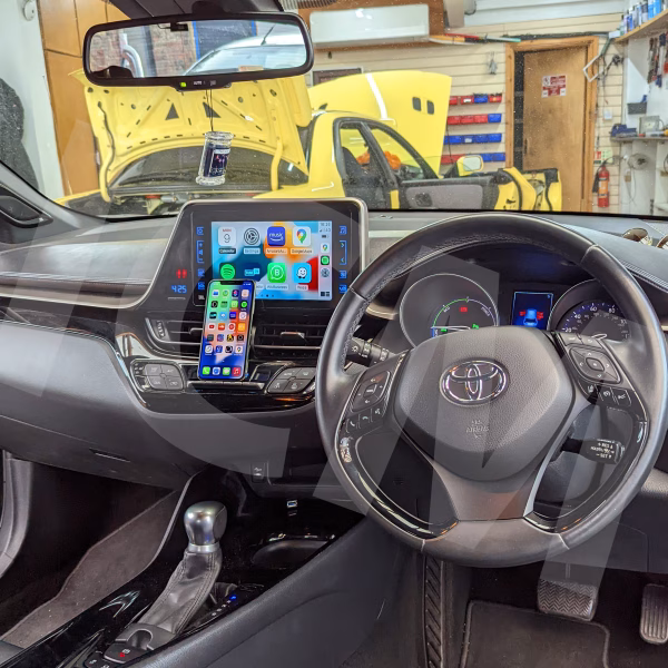 Wireless Apple CarPlay, Wireless Android Auto, Wireless Phone Mirroring Interface on the original screen for Toyota...