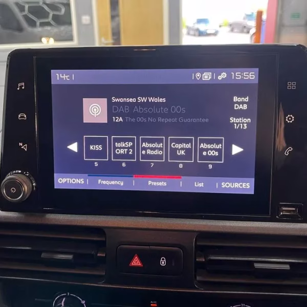 Fiat Doblo Front & Reverse Camera Kit - incarmusic.co.uk