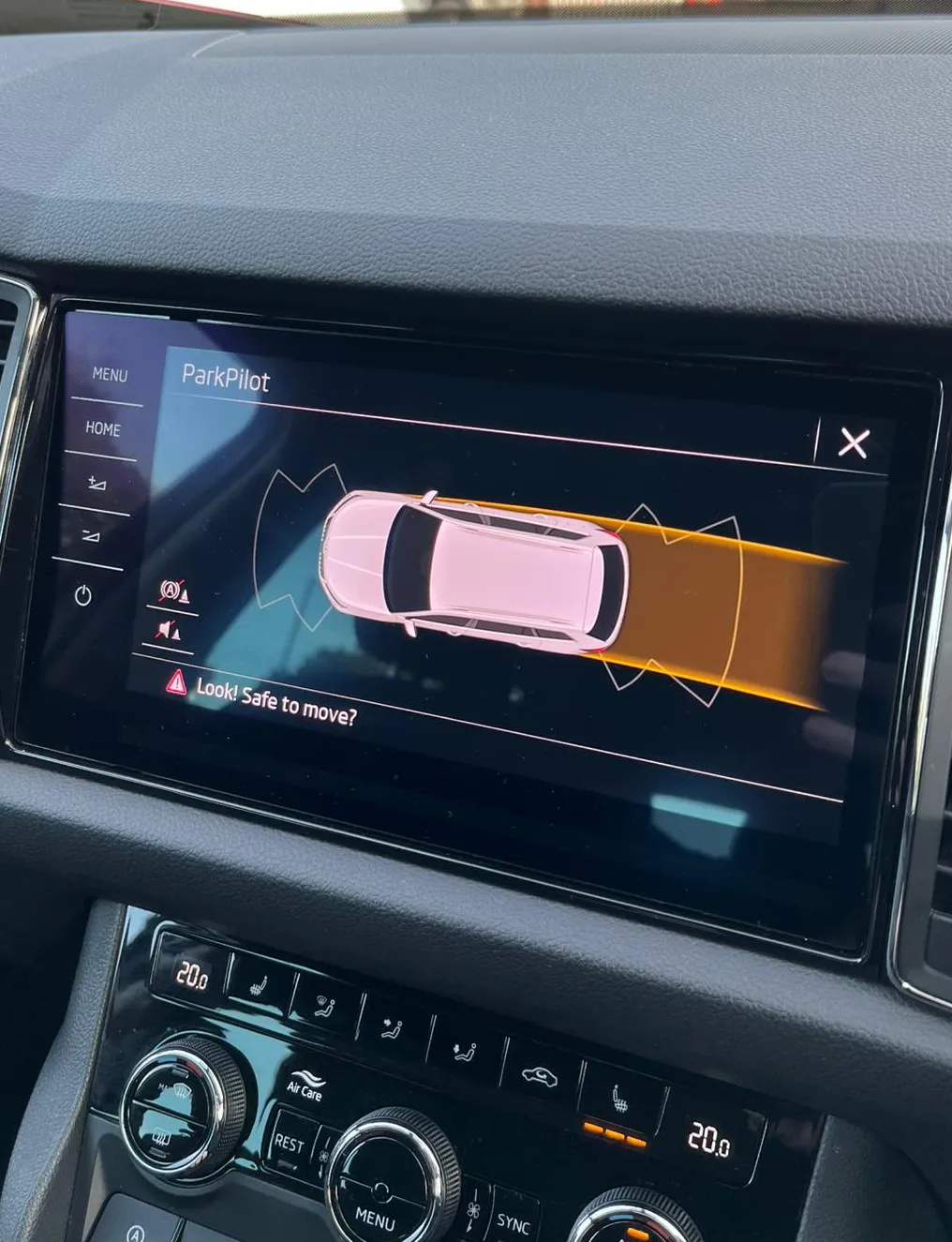 Skoda MIB 2 Front & Rear Camera Kit for Fabia Karoq Kodiaq Octavia Superb - incarmusic.co.uk