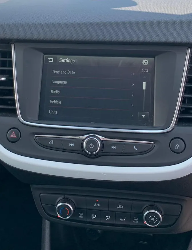 Vauxhall Adam Corsa Crossland Grandland Mokka X Front & Reverse Camera Integration Kit (Copy) - incarmusic.co.uk