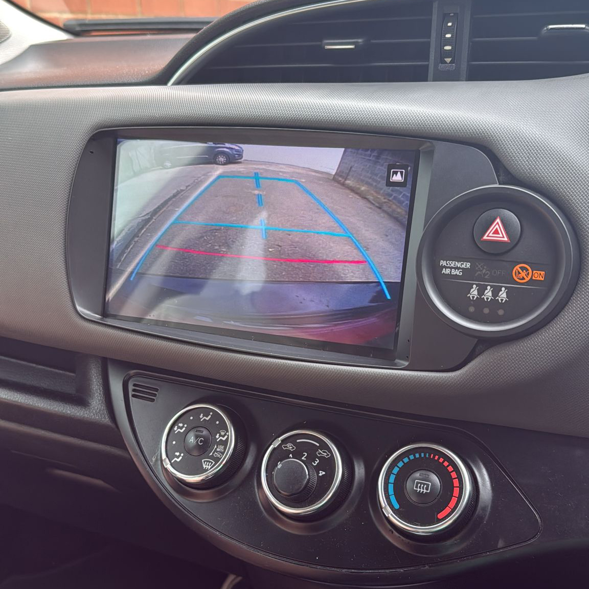 9'' Android Carplay Stereo Radio Multimedia System For Toyota Yaris 2012-2017 Black Frame - Image 3
